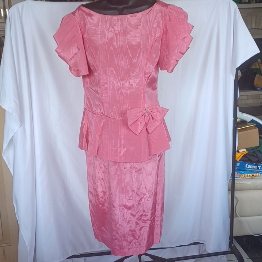 Beverly Hills dress hot pink tea bridesmaid shiny puff sleeve, 17" ptp,16" waist